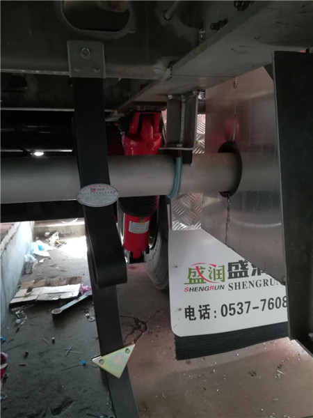 空气悬架 空气悬架